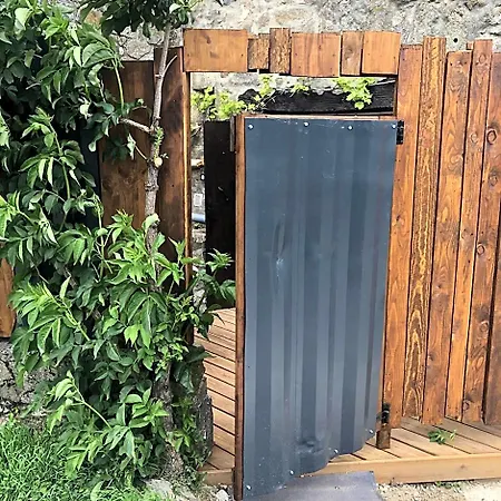 Au Hangar Bed & Breakfast Vernosc-les-Annonay